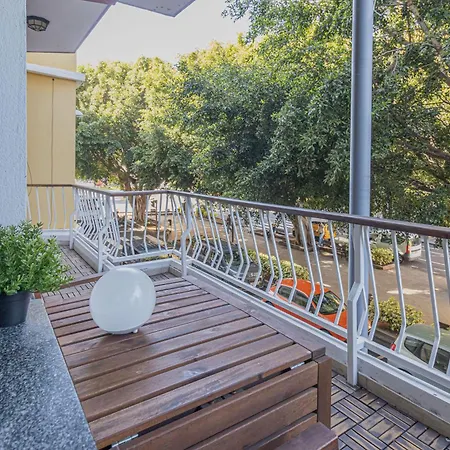 Апартаменты Vv El Laurel